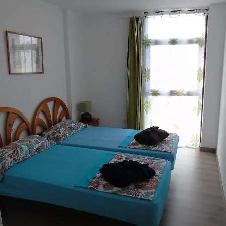 Διαμέρισμα Beautiful Apartment With 3 Bedrooms And 1 Bathroom Very Close To The Ocean *