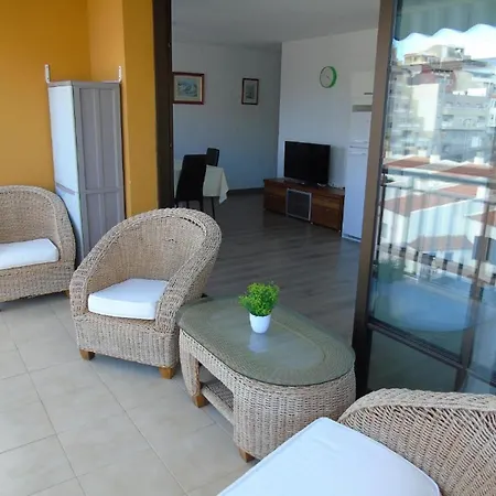 Apartamento Beautiful Apartment With 3 Bedrooms And 1 Bathroom Very Close To The Ocean Puerto de Santiago (Tenerife)